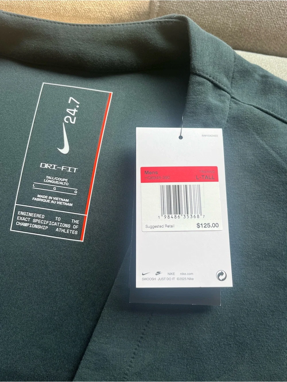 Nike new tags